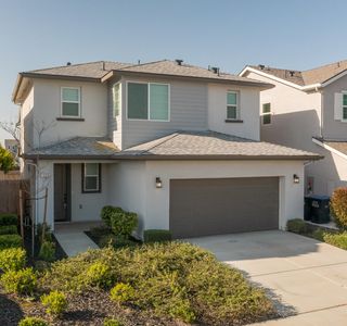 1005 W Sedona Avenue, Visalia, CA, 93291