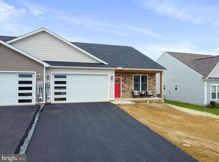 11797 Mystic Rock Ln S, Waynesboro, PA 17268