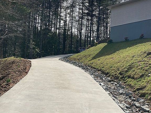 Concrete driveway