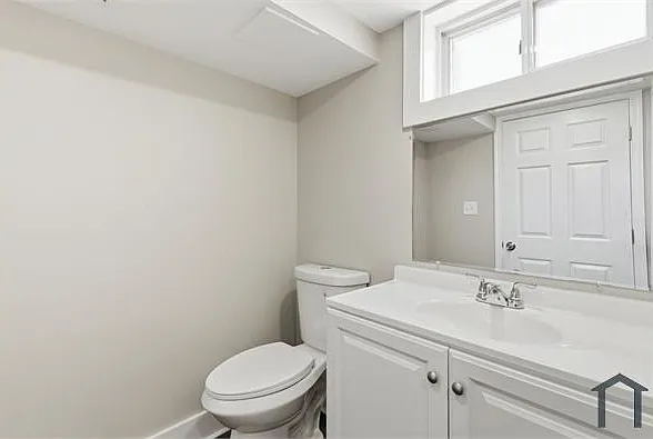 7944 Saint Monica Dr — Photo 16