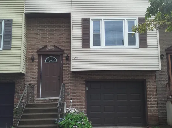 176 Lathrop St, Kingston, PA 18704