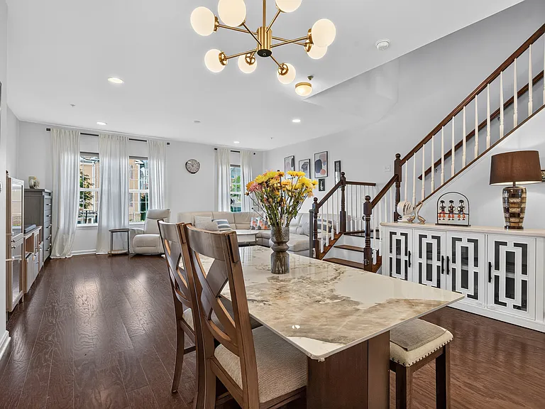 5 Truman Dr — Photo 15