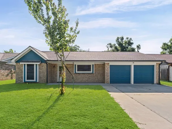 2562 Kevin Ln, Houston, TX 77043