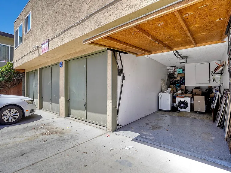 4075 Marlborough Ave — Photo 16