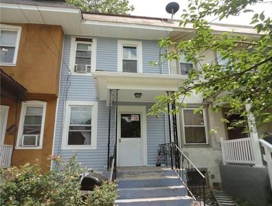 10 Simplex Ave, New Brunswick, NJ, 08901