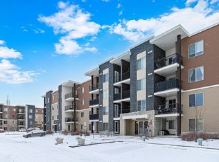 11820 22nd Ave SW #413, Edmonton, AB T6W2A2