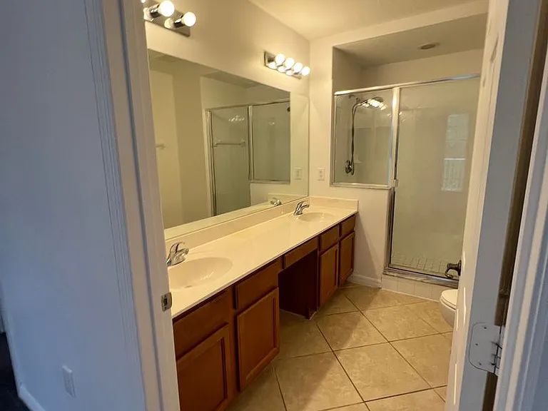 940 Spring Park St #12 — Photo 16