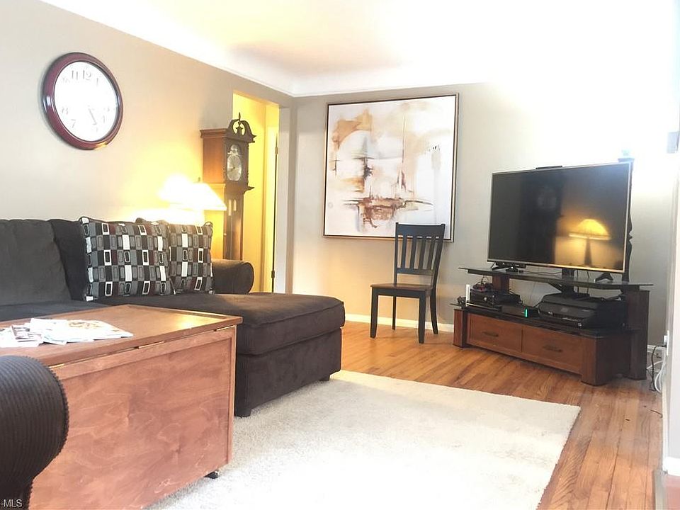 1st image of 22765 Westwood Ave