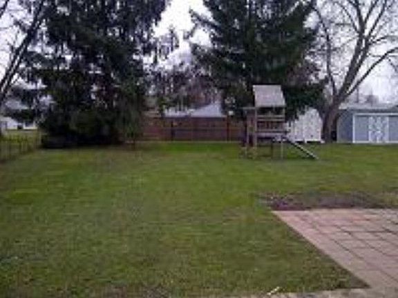 3rd image of 267 Peterson Ave
