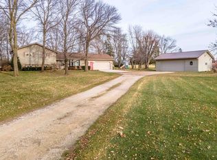 N2018 Lakeshore Dr, Chilton, WI 53014