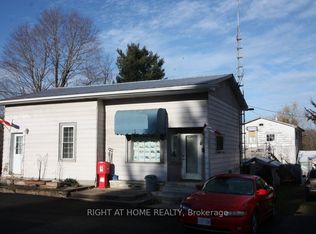 45 Drummond St, Rideau Lakes, ON K0G1V0