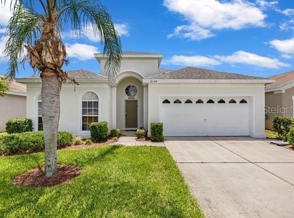 2nd image of 8124 Fan Palm Way