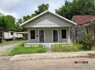 417 Hebert St, Jeanerette, LA 70544