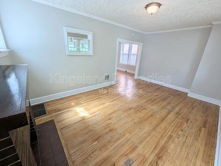5707 Dewey Ave #1F — Photo 11