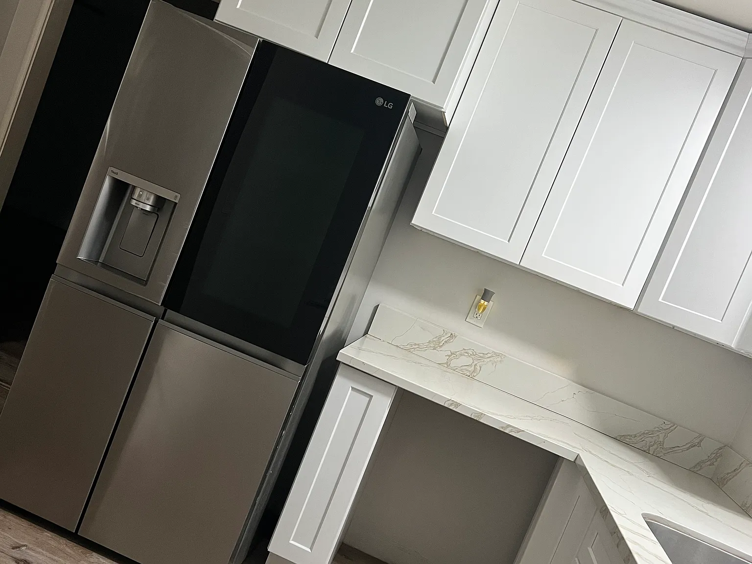 3 bed, 1463 sqft, $2,300 — Photo 3