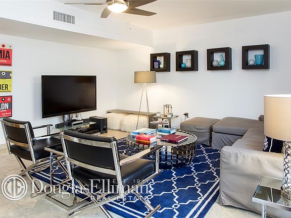 2nd image of 635 Euclid Ave APT 104