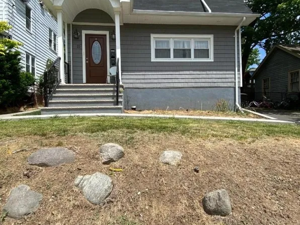 23 Walnut Ter, Bloomfield, NJ 07003