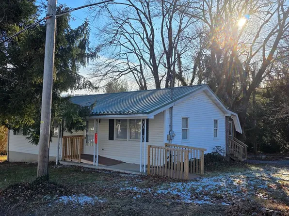 8520 Hudson St, Three Springs, PA 17264