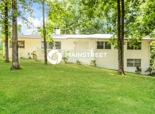 2025 Rockwood Ln, Fultondale, AL 35068