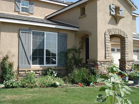 2nd image of 3206 Sea Holly Way