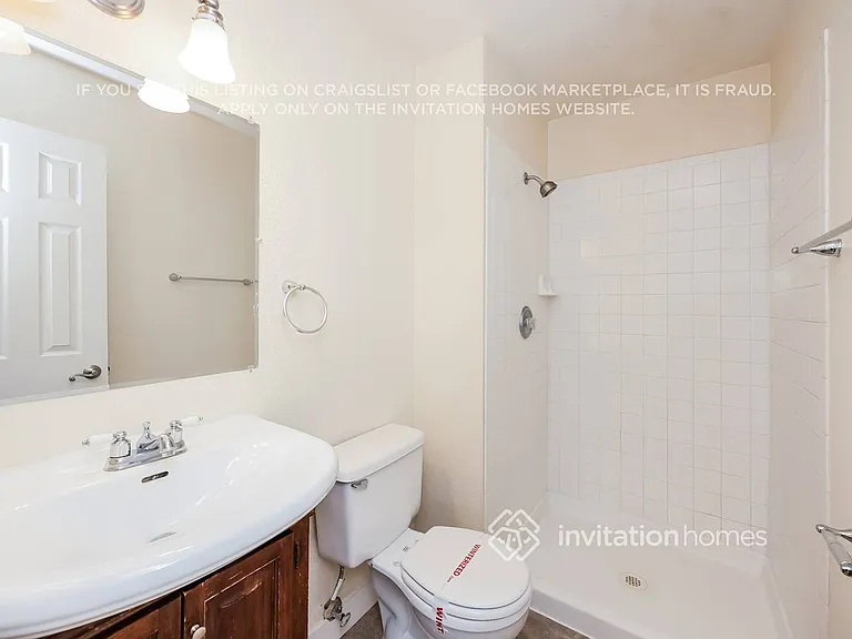 990 Ancestra Dr — Photo 18