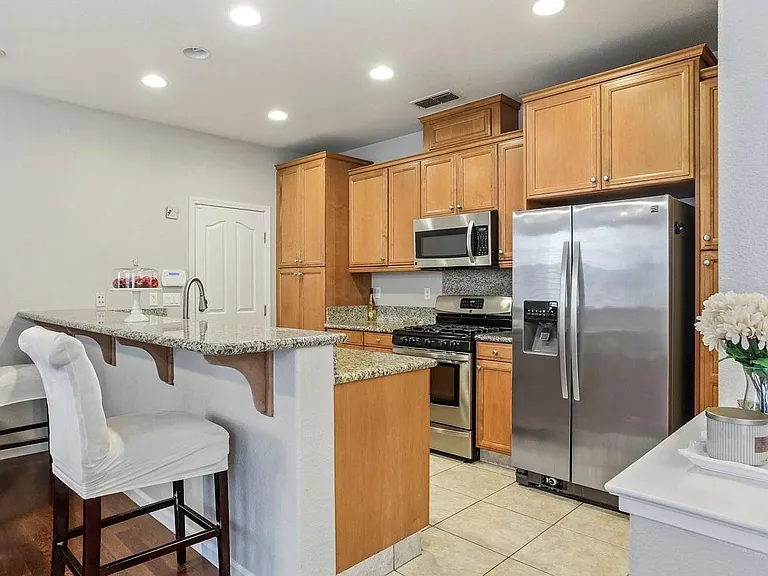 171 W Santa Cruz Way — Photo 28