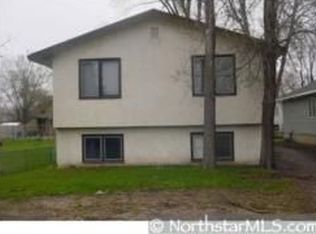 641 Jackson St, Anoka, MN 55303