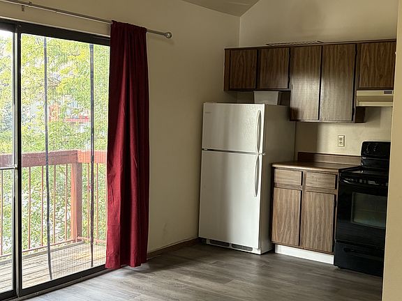 4th image of 4501 Boardwalk Driveunit #A6