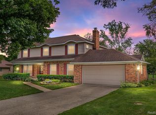 6557 Rustic Ridge Trl, Grand Blanc, MI 48439