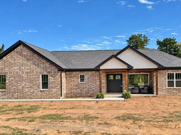 174 Two Mile Ln, Mena, AR 71953