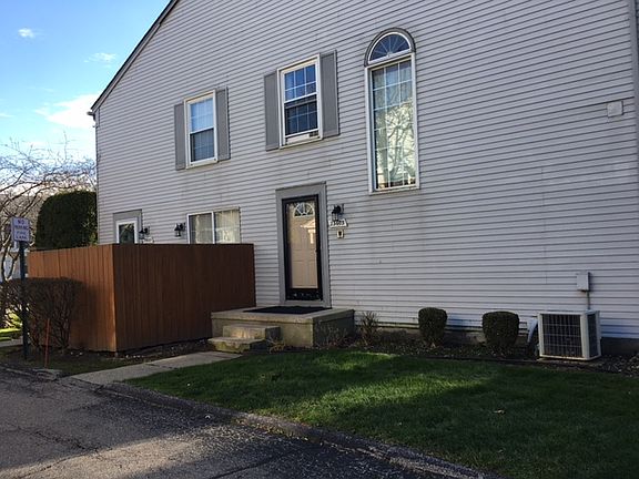 2nd image of 23603 Stonehenge Blvd #1