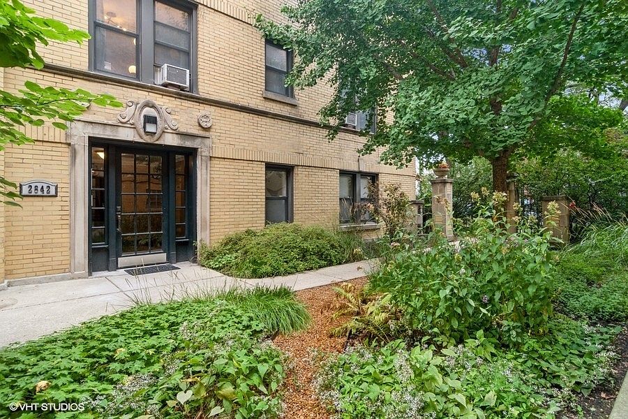 1st image of 2842 N Francisco Ave APT G