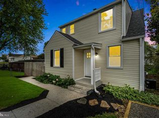 202 Oak Ave, Baltimore, MD 21221