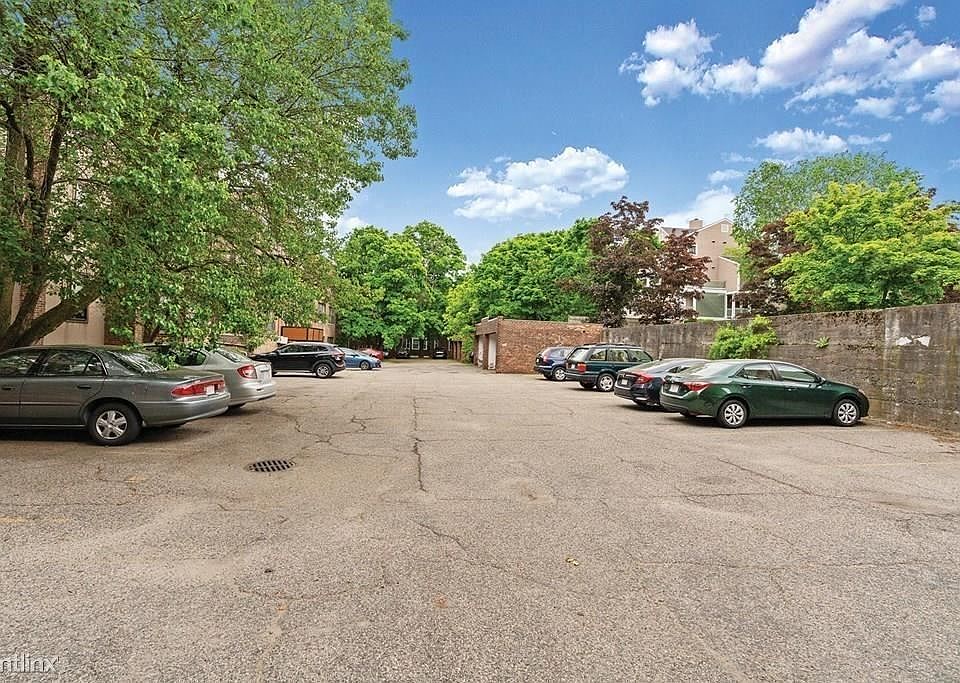 15 Stearns Rd Brookline, MA, 02446 Apartments for Rent Zillow