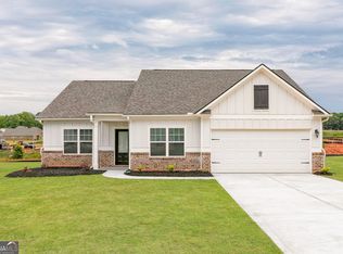 279 Oliver Dr, Locust Grove, GA 30248