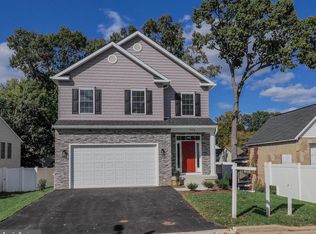 772 209th St, Pasadena, MD 21122