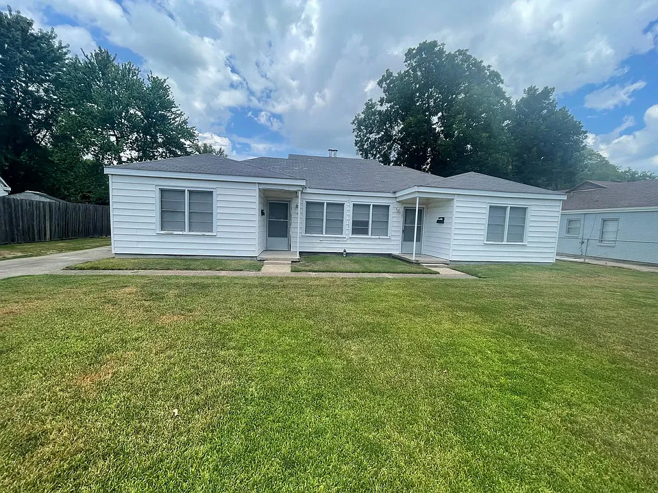 125 State Ct