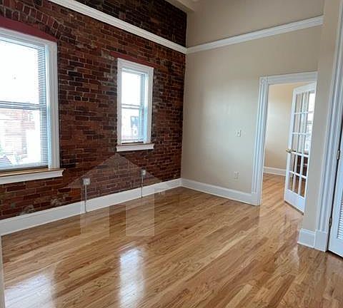 4th image of 884 Massachusetts Ave #618