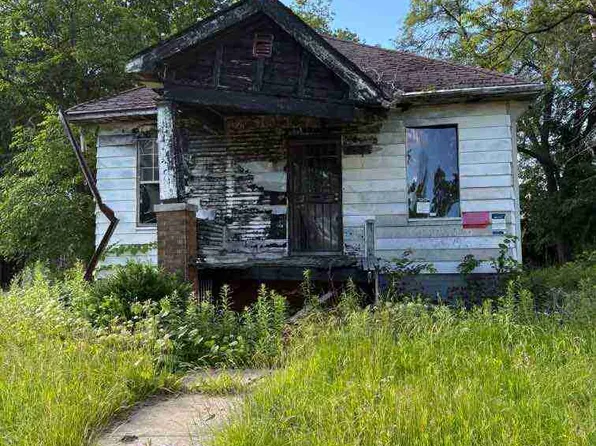 11734 Flanders St, Detroit, MI 48205