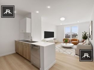 42 Centre St #303, Brookline, MA 02446