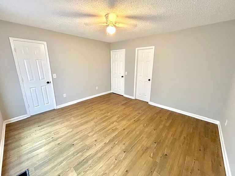 119 Crescent Cir — Photo 16
