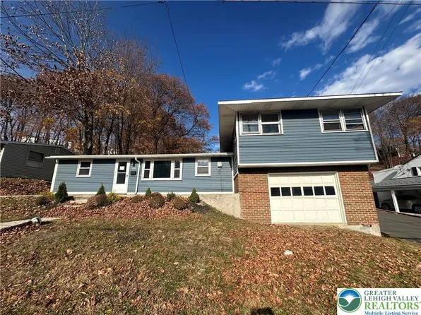 636 Snyder St, Pottsville, PA 17901