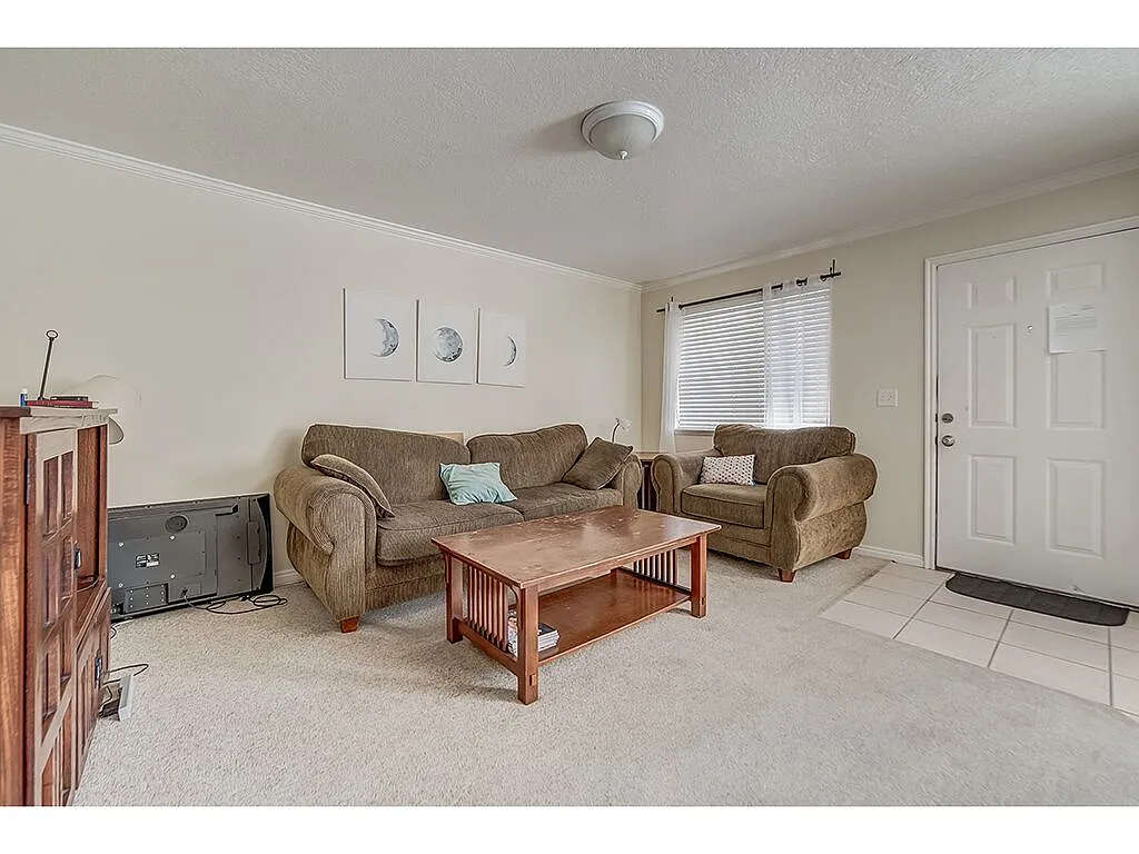 Building Photo - 239 E 300 N