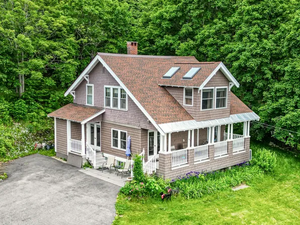 63 Middle Street, Hallowell, ME 04347