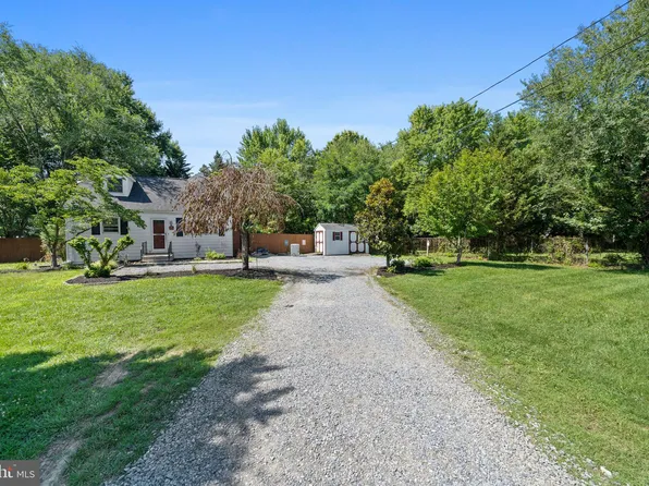 4475 Strauss Ave, Indian Head, MD 20640