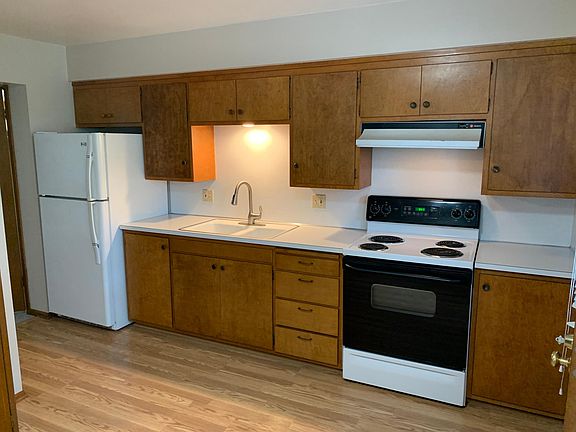 3rd image of 4860 S 132nd Ave APT 4