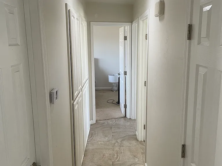 1298 Roxy Ave — Photo 18
