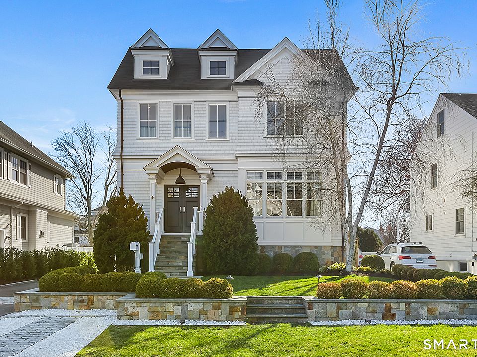 1st image of 550 Penfield Road