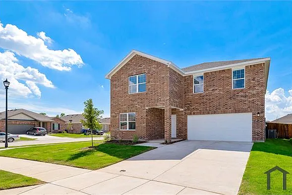795 Yorkshire Dr — Photo 4