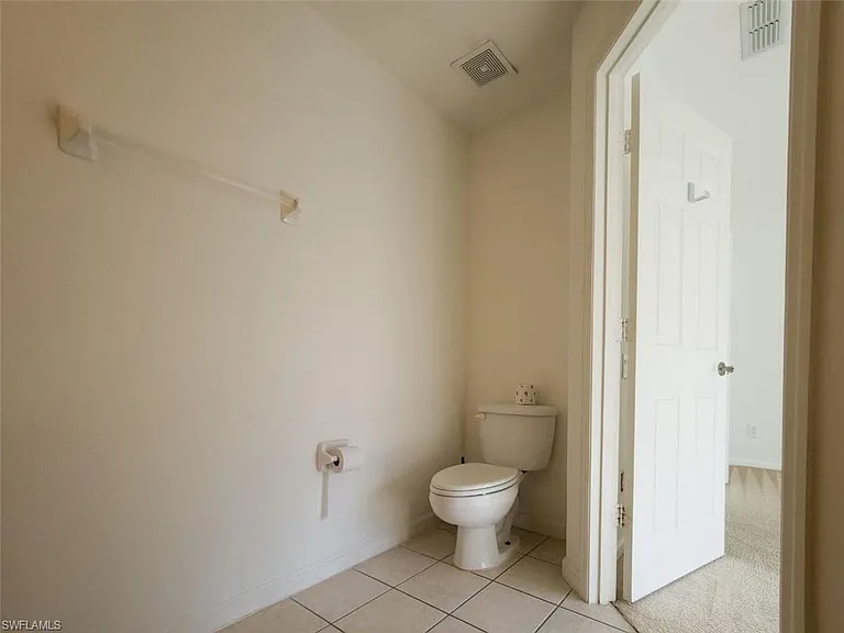 2332 Silver Palm Dr — Photo 16